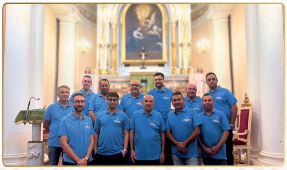 Foto di gruppo del Comitato Festa